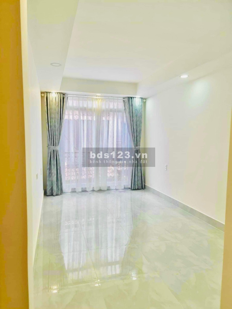 Bán nhà đường Tô Hiến Thành dtsd 33m2, 4 tầng đúc, 3 phòng ngủ, giá 5.95 tỷ, giá tốt