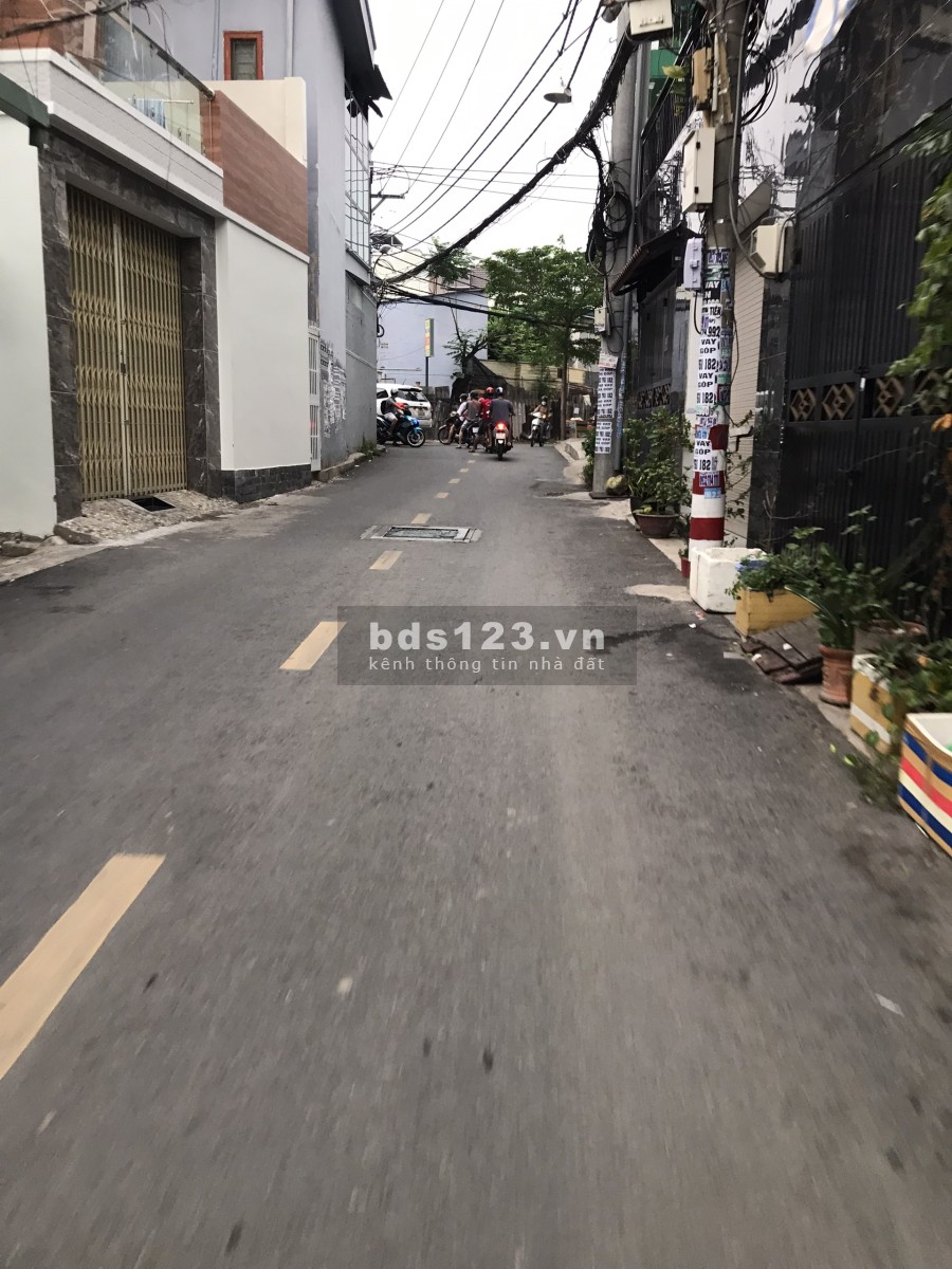 Bán gấp nhà Tăng Nhơn Phú B, Quận 9, Thủ Đức, diện tích sử dụng 70m2, lh 0987669468