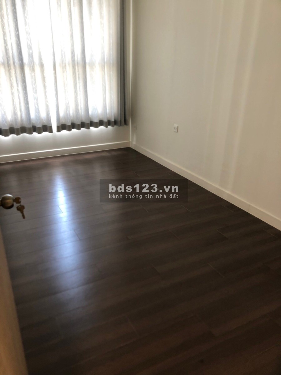 Cho thuê căn hộ 2 phòng ngủ nội thất cơ bản giá rẻ tại The Sun Avenue lh 0889025096