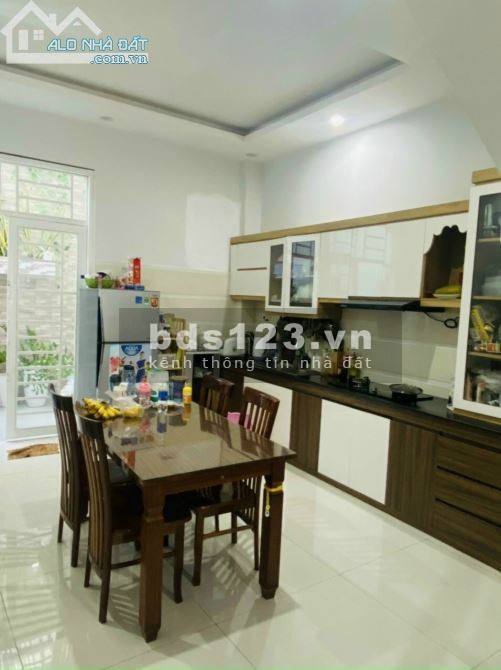 Cơ hội sở hữu nhà Quận Tân Phú, sổ hồng pháp lý đầy đủ, liên hệ 0941345851