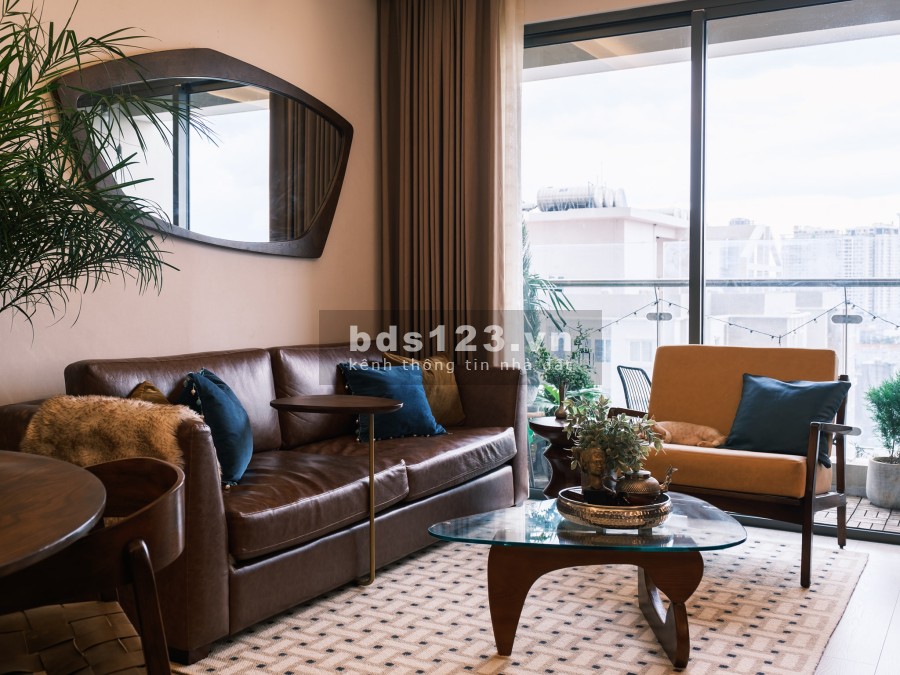 Bán nhà Xuân La 4 tầng, Nội thất lung linh 55m2, ô tô đỗ cửa, 4.6 tỷ (TL)