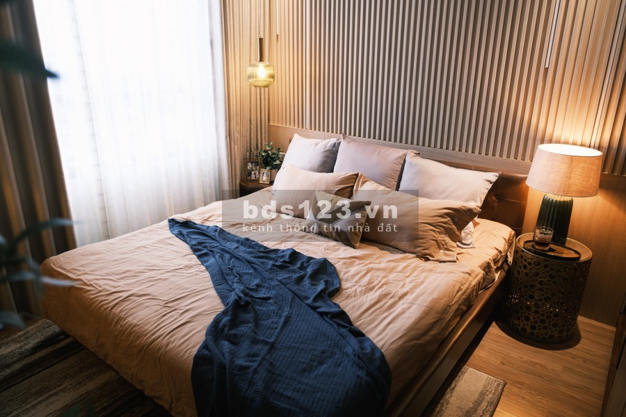 Bán nhà Xuân La 4 tầng, Nội thất lung linh 55m2, ô tô đỗ cửa, 4.6 tỷ (TL)
