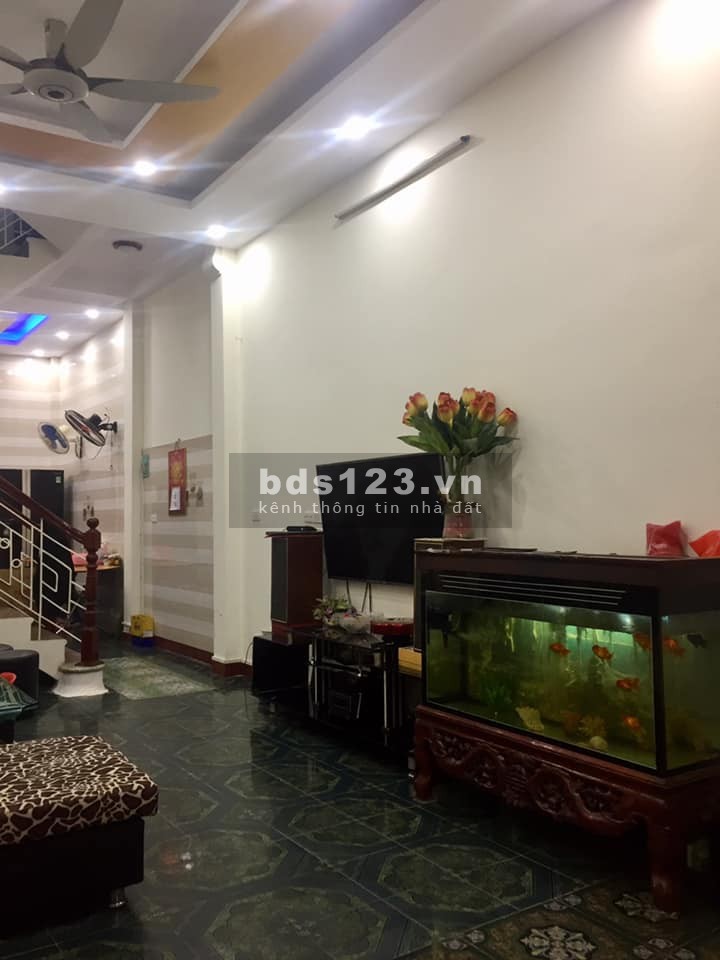 Giáp Nhị mặt phố diện tích rộng kinh doanh bất chấp dtsd 50m2, 4 tầng, giá bán 9.4 tỷ