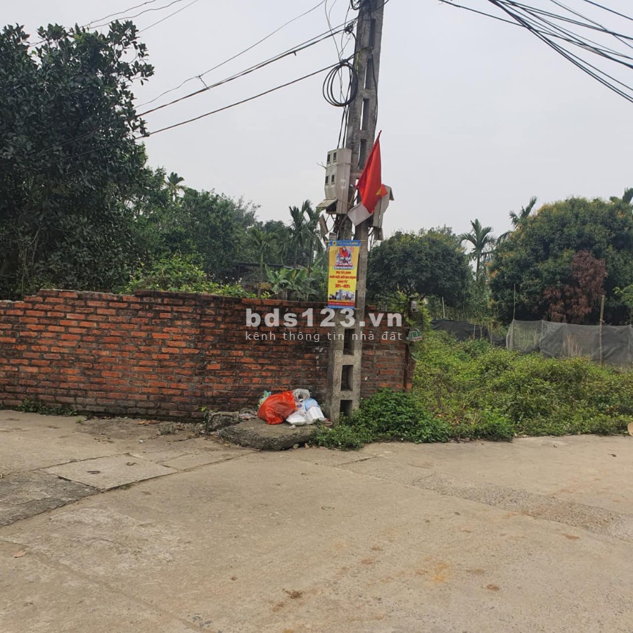 Chính chủ gửi em bán mảnh đất tại Thôn 2, Tân Xã liên hệ 0966964606, diện tích 136m2
