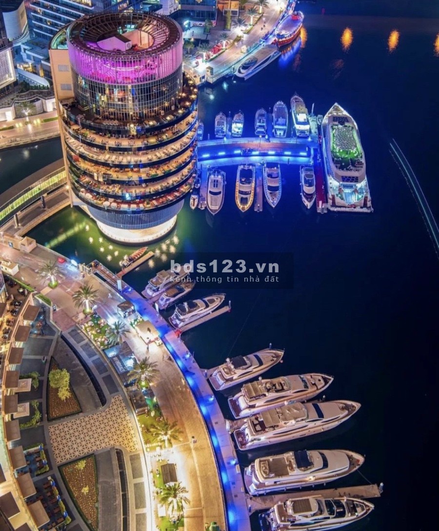 Bán căn hộ cao cấp 2 PN-tầng 12, view trực diện vịnh du thuyền. Diện tích 61m2. LH 0961645941