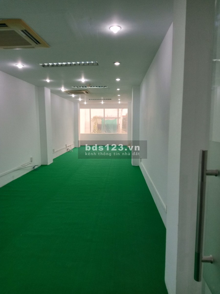 Chính chủ bán nhà 7 tầng sạch đẹp phù hợp làm văn phòng tiện ích xung quanh đầy đủ
