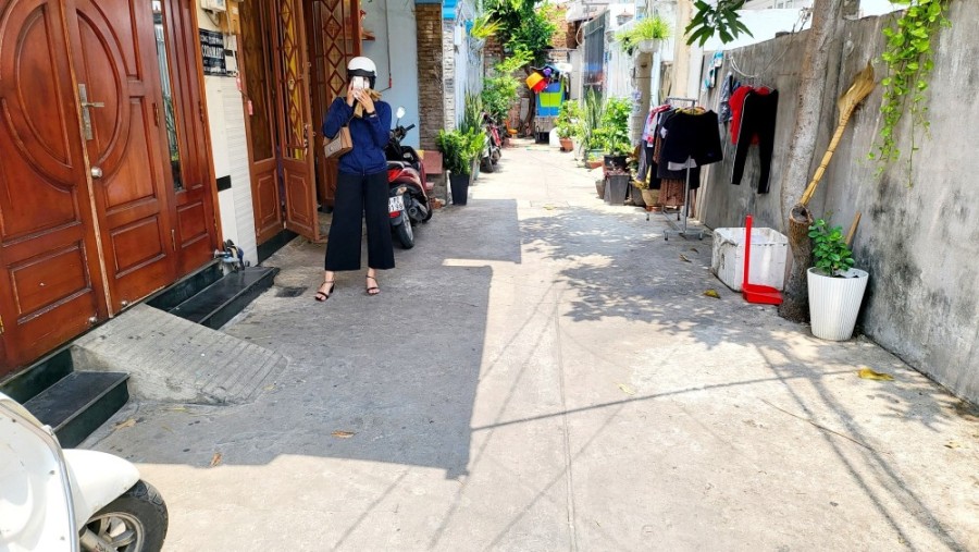 Bán Nhà Âu Cơ, Hòa Thạnh, Tân Phú, 4 x10 , Hẻm trước nhà 5M, Sổ Vuông Vức, Nhỉnh 4 Tỷ.