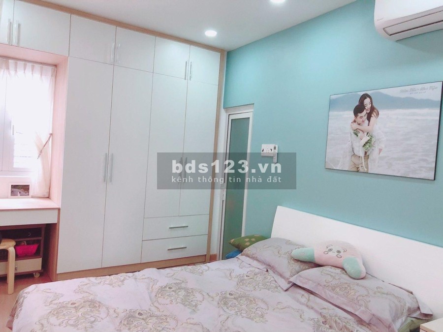 Bán nhà hxh Út Tịch Tân Bình, nhà lung linh nở hậu tặng toàn bộ nội thất, giá chỉ 3,4 tỷ