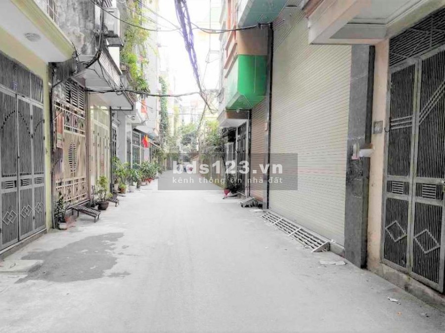 Bán nhà Lô góc Kim Ngưu, Hai Bà Trưng 40m, 5 tầng, nở hậu, ngõ thông các ngả 4,85 tỷ,