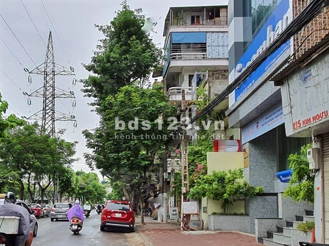 Bán nhà Lô góc Kim Ngưu, Hai Bà Trưng 40m, 5 tầng, nở hậu, ngõ thông các ngả 4,85 tỷ,