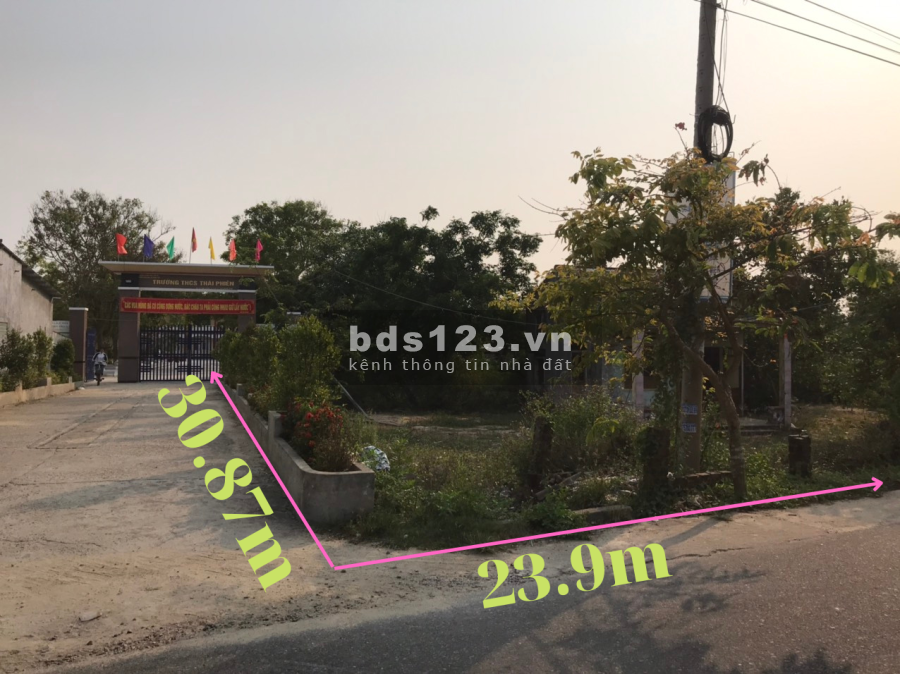 Bán gấp lô góc 2 mặt tiền đường Thanh Niên, ngay làng tranh bích hoạ xã Tam Thanh, Tam kỳ