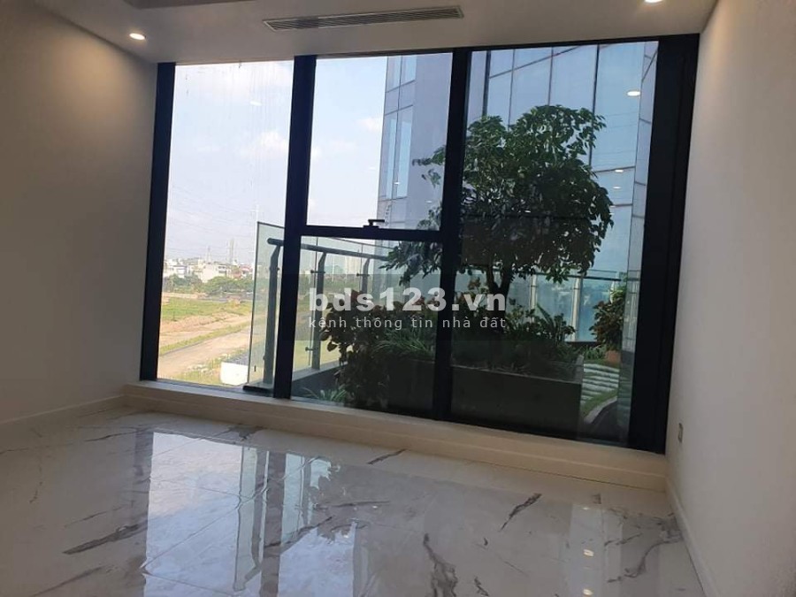 Cần cho thuê gấp căn hộ Sunshine City 3 ngủ đồ cơ bản diện tích 120m2 giá 9,5 triệu/tháng