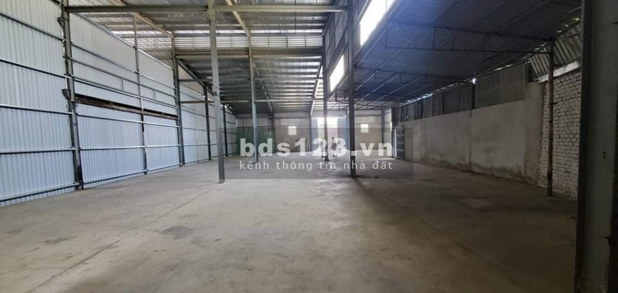 Cho thuê kho đường dtsd 600m2 Nguyễn Duy Trinh, P. Long Trường, Quận 9, TP.HCM