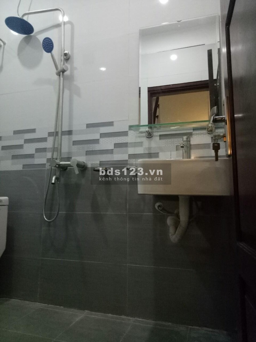 Nhà hiếm bán phố Vương Thừa Vũ 45m2, 4 Tầng, mặt tiền 4.2m, nhỉnh 4 tỷ Thanh Xuân