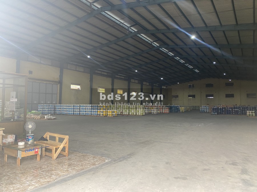 Cho thuê kho bãi + vận tải diện tích 50 – 3000 m2 khu vực TP Hồ Chí Minh giá đầu tư sinh lời