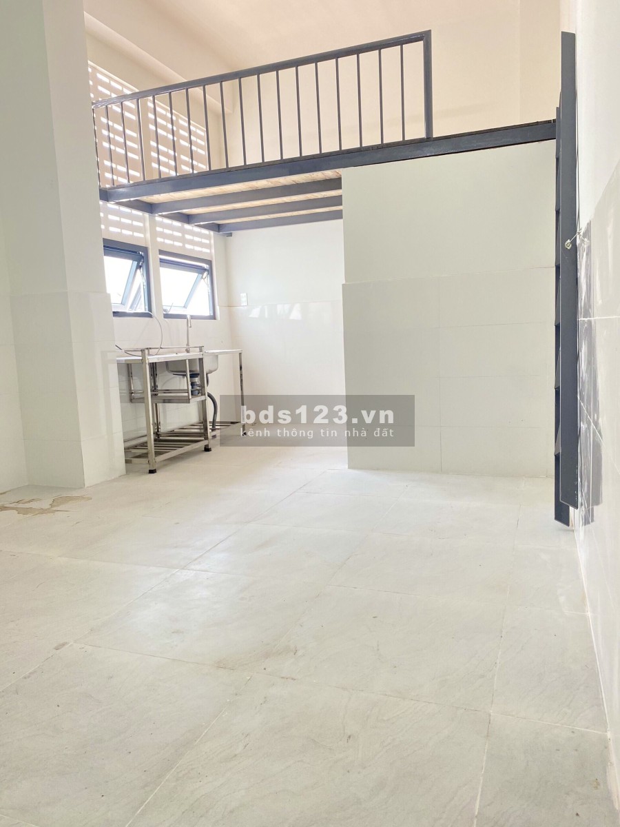 Trọ có gác lửng gần chợ Tân Sơn giá rẻ Quận Tân Bình bàn giao y hình 100%