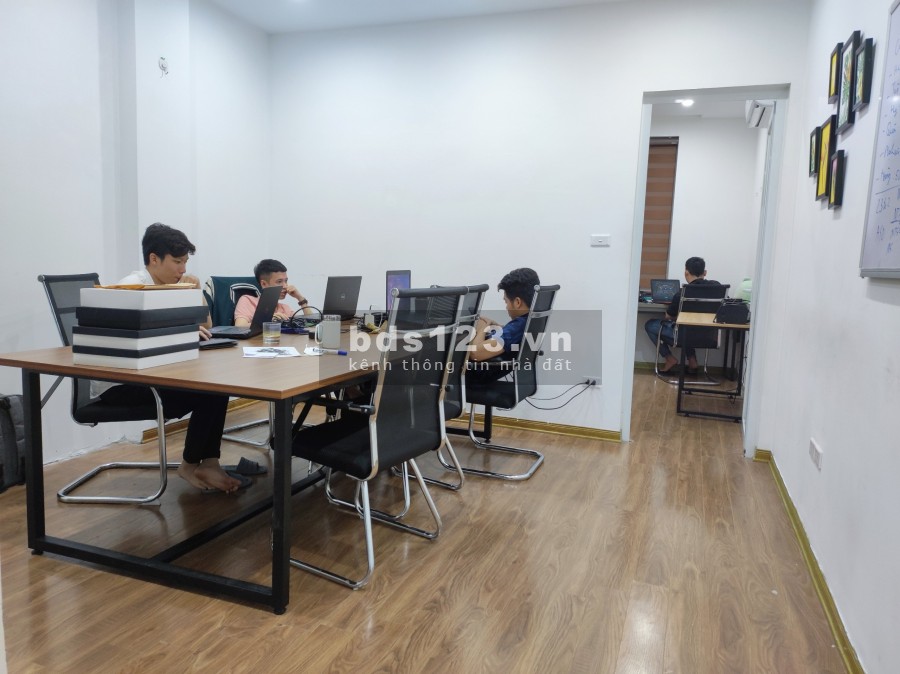 Cho thuê văn phòng làm việc Trần Quốc Vượng Quận Cầu Giấy, giá tốt thị trường