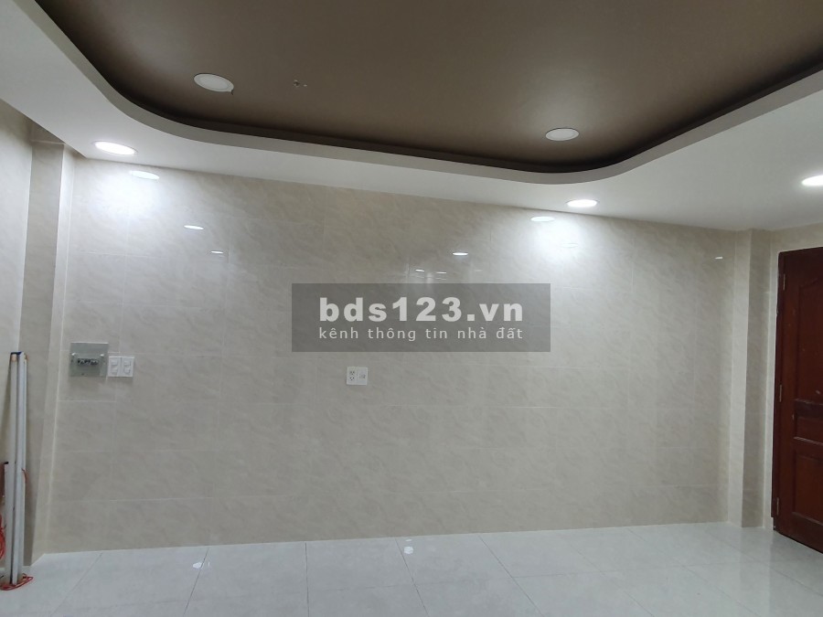 Văn phòng mới cho thuê dài hạn tại Quận Gò Vấp liên hệ 0903348340 đường lớn