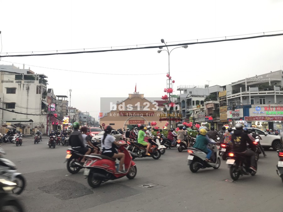 Nhà giá tốt đường Võ Văn Ngân, Thủ Đức, nhỉnh 3 tỷ, xe hơi liên hệ 0987669468
