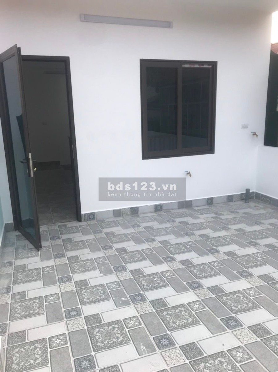 Nhà mới xây siêu hiếm tại Thái Hà mặt tiền siêu rộng 20m ra mặt ngõ oto giá bán 6.85 tỷ