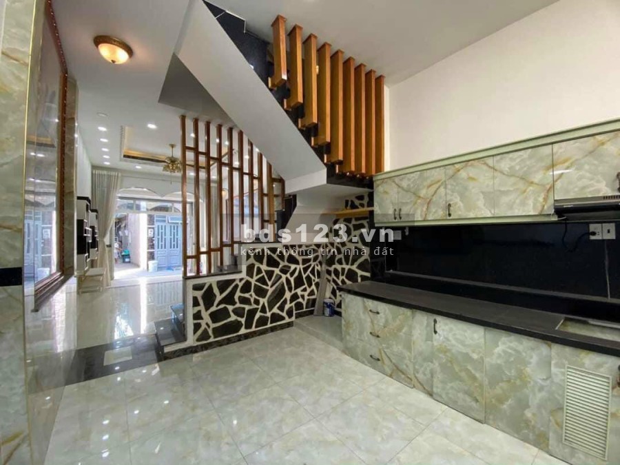 Bán nhà nguyên căn Lê Văn Khương 4 tầng hẻm xe hơi 205m2, giá 4.65 tỷ, thương lượng