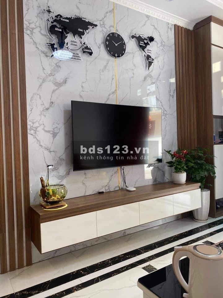 Bán nhà Phúc Đồng ngõ ô tô vào diện tích 35m2, mặt tiền 3.5m vào ở sướng, giá 3.05 tỷ, thương lượng
