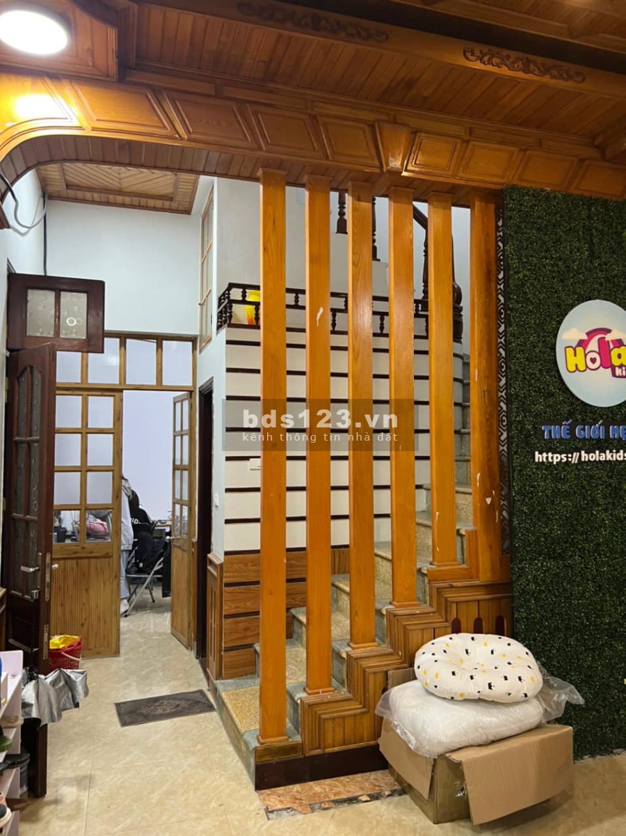 Bán nhà PL Pháo Đài Láng, lô góc ô tô kinh doanh tốt giá 16 tỷ. LH 0912442669