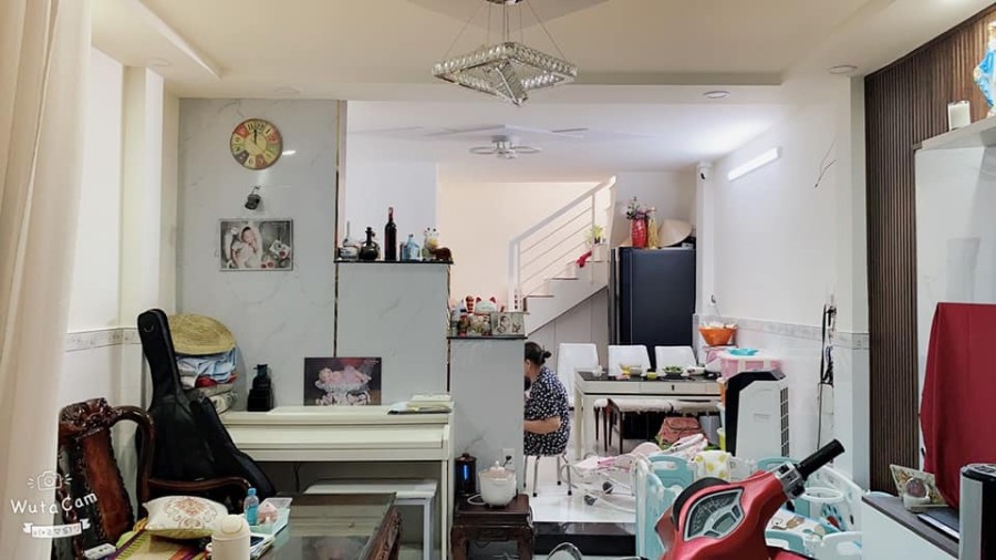 Bán đẹp giá rẻ Tân Phú Vườn Lài, dtsd 40m2, 2 tầng bê tông cốt thép giá chỉ 4.08 tỷ, tặng nội thất