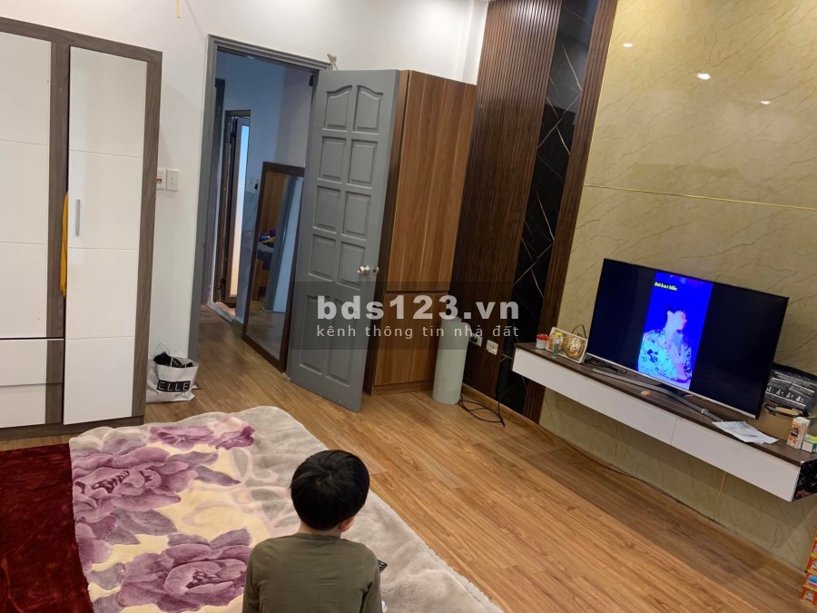 Bán nhà Mai Động khu đô thị Đền Lừ, gần phố lô góc 30m, ô tô tránh, dtsd 44m2, 4 tầng, giá 4.9 tỷ
