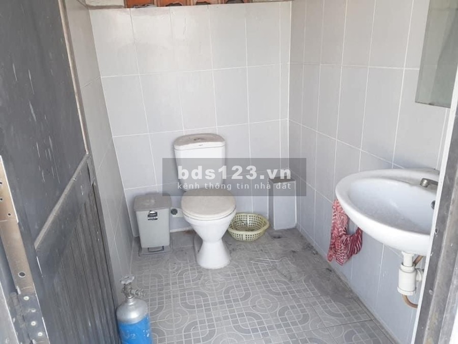Bán nhà Quận Tân Bình, diện tích khủng hẻm xe tăng giá hạt tiêu chỉ 6.8 tỷ, sổ sẵn chính chủ