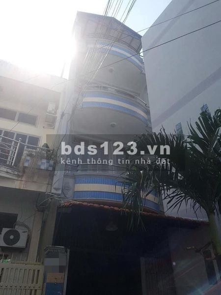 Bán nhà Quận Tân Bình, diện tích khủng hẻm xe tăng giá hạt tiêu chỉ 6.8 tỷ, sổ sẵn chính chủ