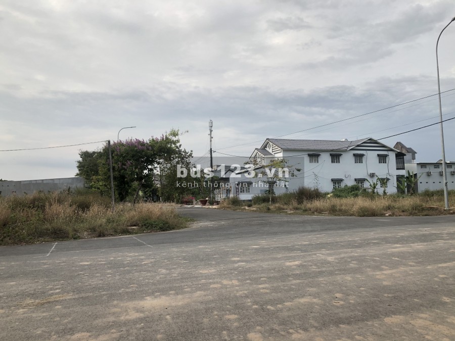 Cặp nền thổ cư sổ hồng khu dân cư Tân Phú, Cần Thơ giá bán đầu tư sinh lời cao