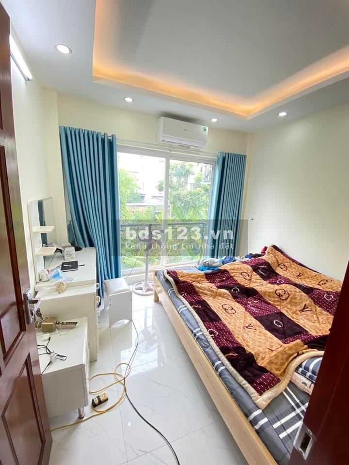 Siêu hiếm, siêu rẻ, 4 tầng, lô góc, Phú Lương, Hà Đông, dtsd 30m2, dúc 4 tầng, giá 2.1 tỷ