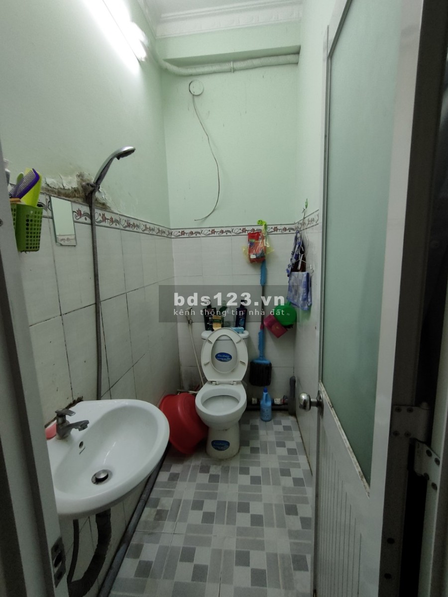 Cần tìm nam ở ghép tại Quận 7, rộng rãi thoáng mát, đầy đủ tiện nghi, an ninh tự do giờ giấc