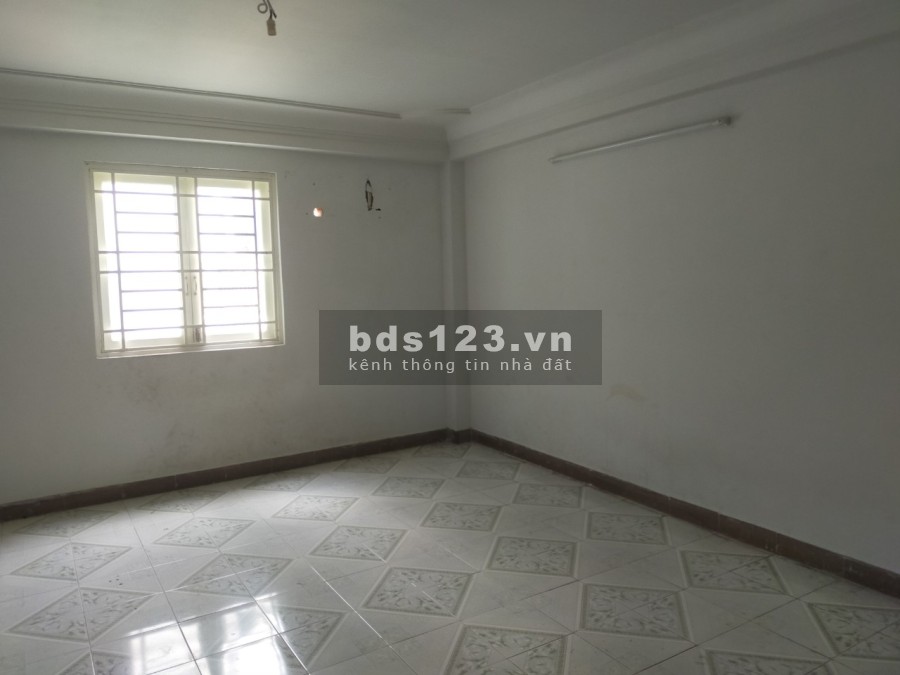 Nhà cho thuê nguyên căn khu vực xe hơi qua lại dễ dàng giá 13 triệu/tháng, khu an ninh