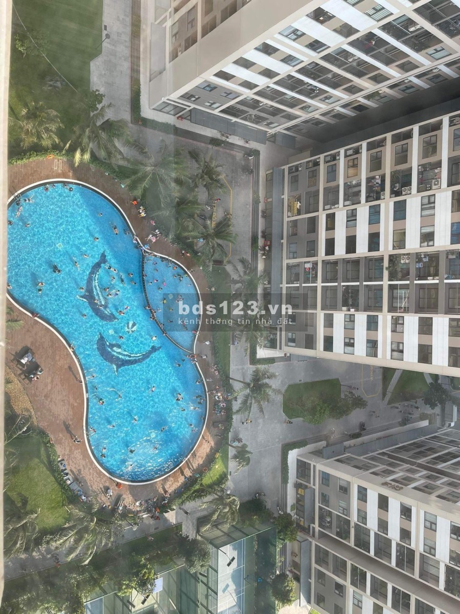 Chính chủ bán nhanh căn hộ 2N2WC tầng trung giá rẻ-Vinhomes Ocean Park