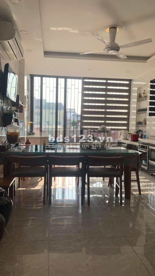 Bán nhà PL ô tô 91 Nguyễn Chí Thanh 37m2 x 7 tầng thang máy giá 14,8 tỷ. LH 0912442669