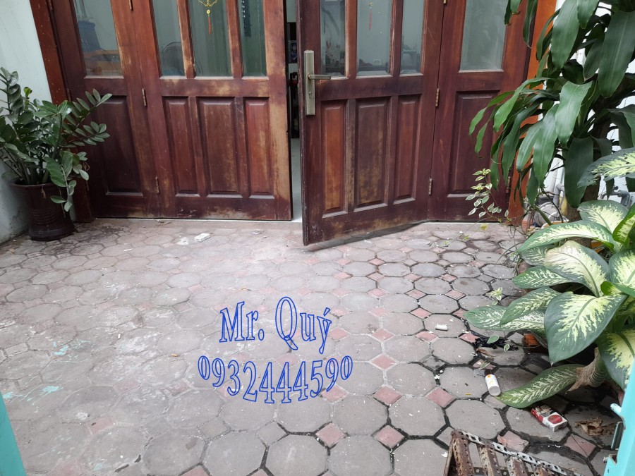 Chủ sang nhà mới cần bán nhà diện tích 79m2, hẻm Lạc Long Quân, Tân Bình, giá chỉ 6.99 tỷ