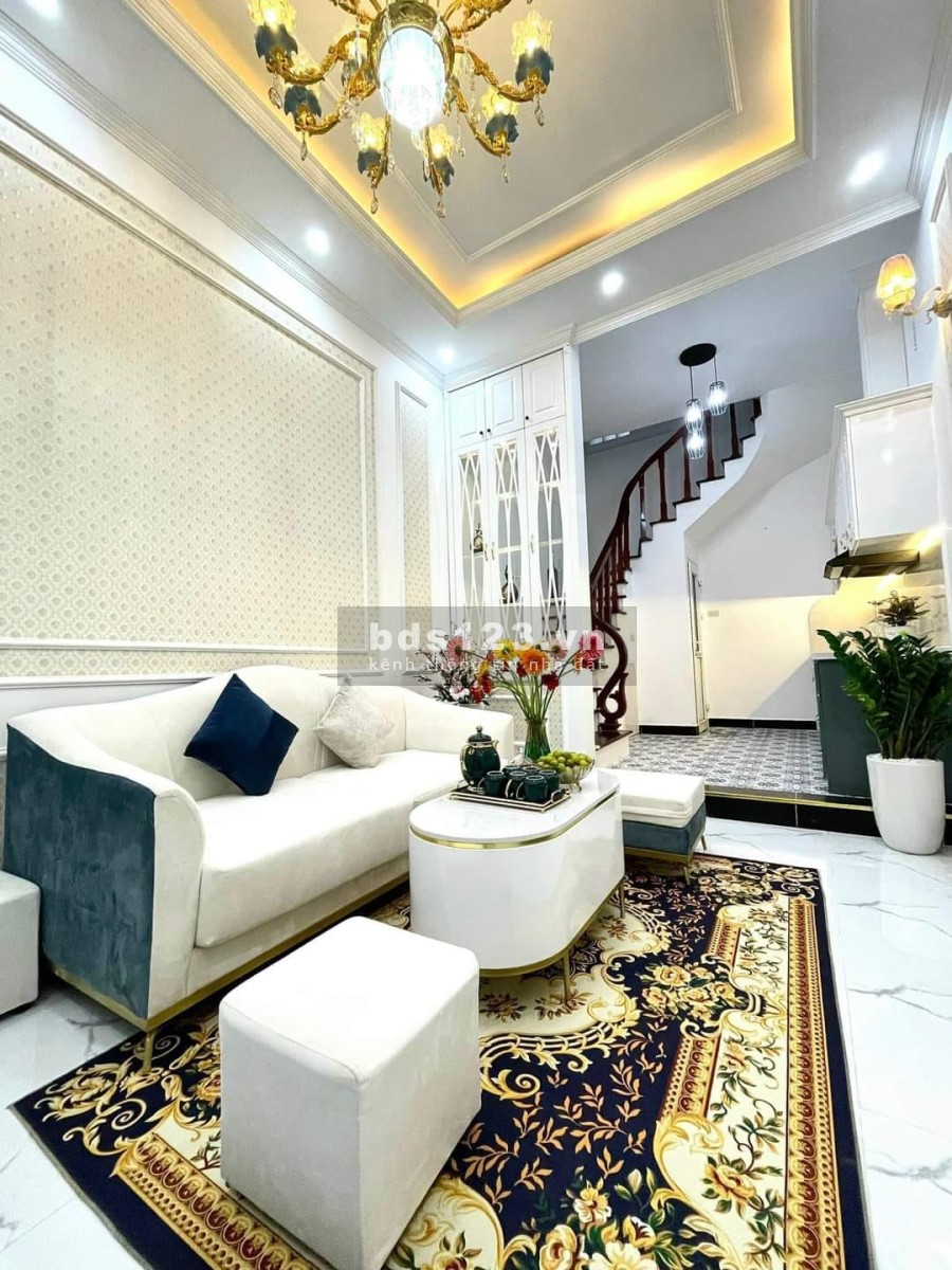 Bán nhà nguyên căn 5 tầng giá bán 4.28 tỷ Khương Trung Quận Thanh Xuân, sổ đẹp