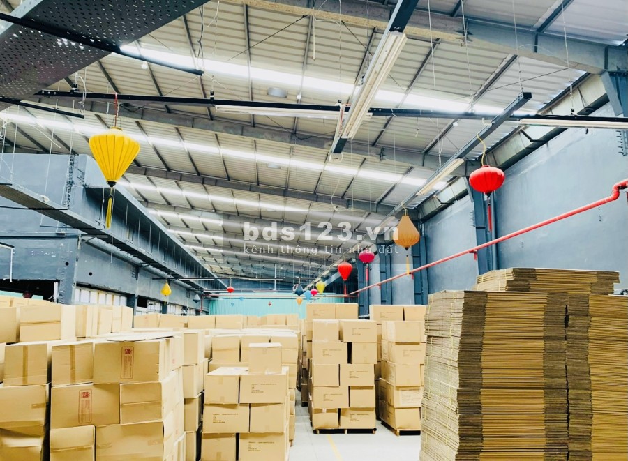 Cho thuê kho xưởng diện tích sử dụng 2.000m2 Phạm Văn Đồng, Linh Tây, Thủ Đức