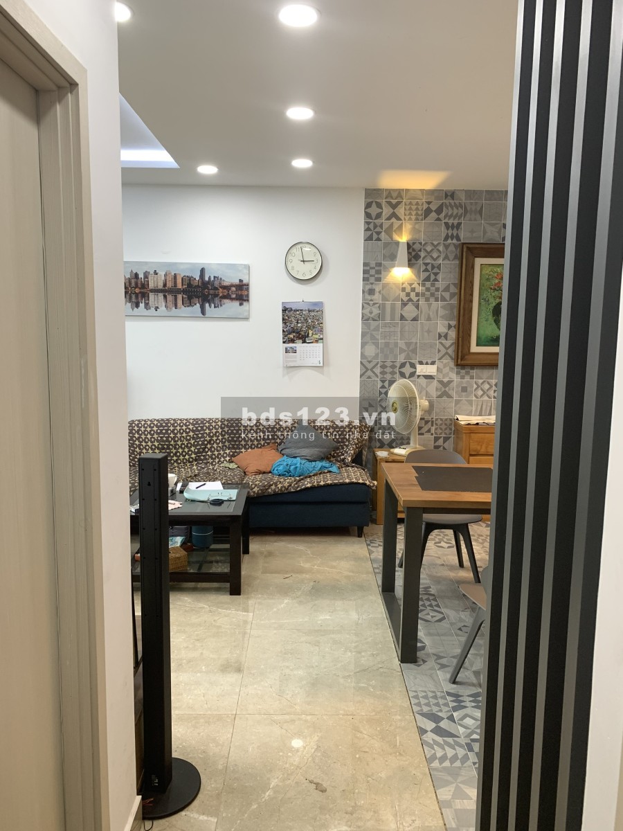 Cho thuê căn hộ 2 phòng ngủ Palm Hieght giá tốt nhất thị trường lh: 0909550614