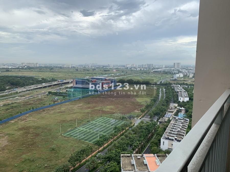 Cho thuê căn hộ 2 phòng ngủ Palm Hieght giá tốt nhất thị trường lh: 0909550614