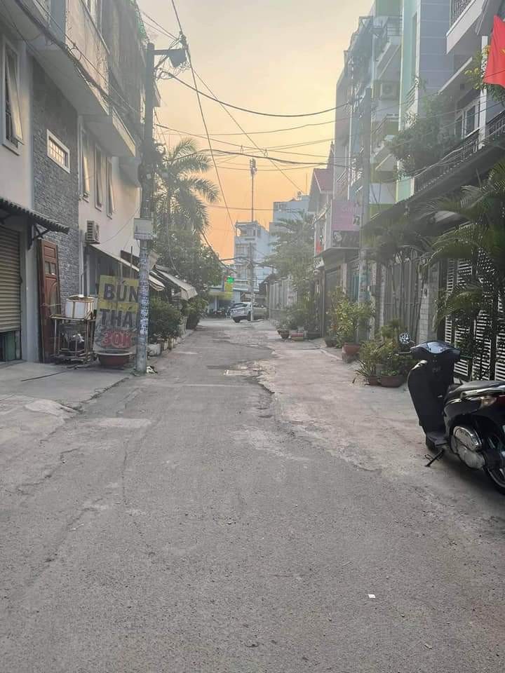Bán nhà P21, Quận Bình Thạnh, 7PN, thu nhập 20 triệu/tháng, chỉ hơn 6 tỷ, sổ hồng riêng