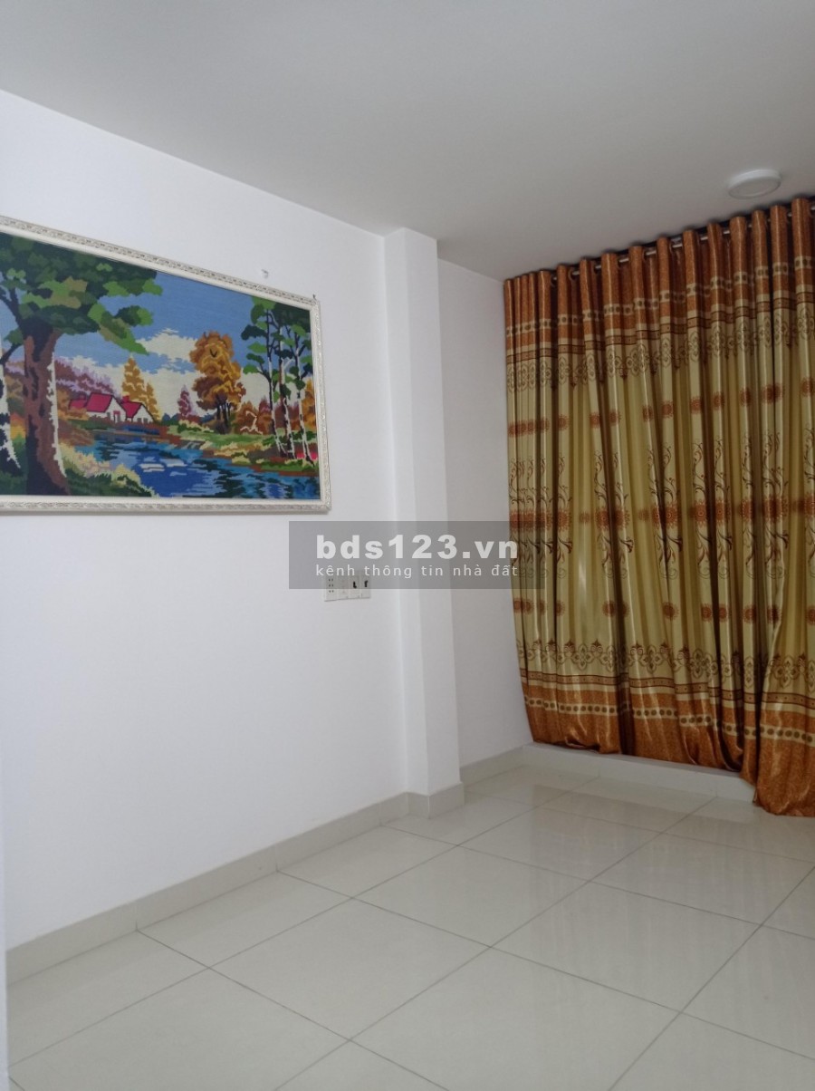 Bán Nhà Mặt tiền đường Mạc Vân, phường 12 Quận 8 dt 48m2, ngang 4m, giá 5 tỷ hơn.