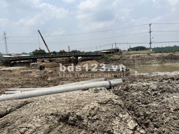 Đất nền f0 Long Hậu biệt thự ven sông thích hợp đầu tư sinh lợi cao