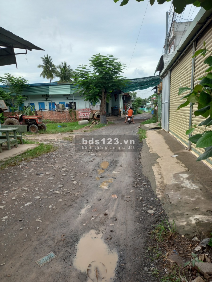 Bán Đất Xây Nhà Trọ - Khu Công Nghiệp Bàu Xéo chiều dài 52m giá tốt đầu tư sinh lời cao