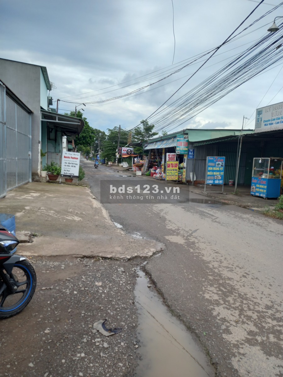 Bán Đất Xây Nhà Trọ - Khu Công Nghiệp Bàu Xéo chiều dài 52m giá tốt đầu tư sinh lời cao