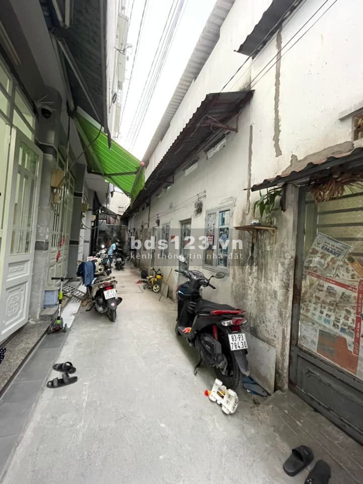 Nhà nguyên căn Quận 12, diện tích sử dụng 64m2, giá 2,xx tỷ, pháp lý chuẩn công chứng ngay