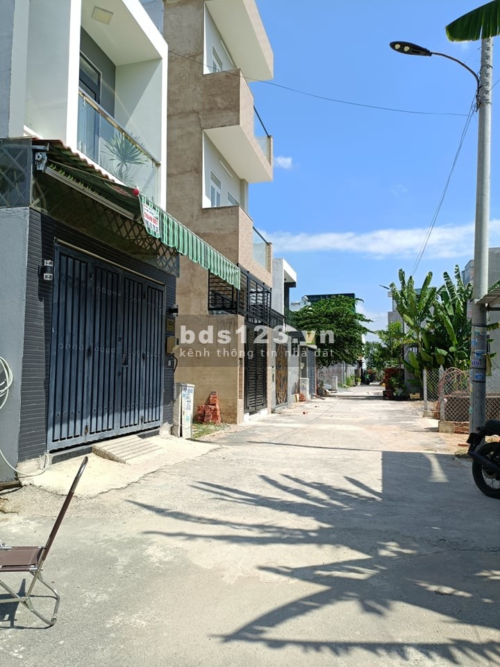 Bán nhà siêu đẹp Ngô Chí Quốc, Bình Chiểu, Thủ Đức, diện tích sử dụng 68m2, chỉ 3.85 tỷ