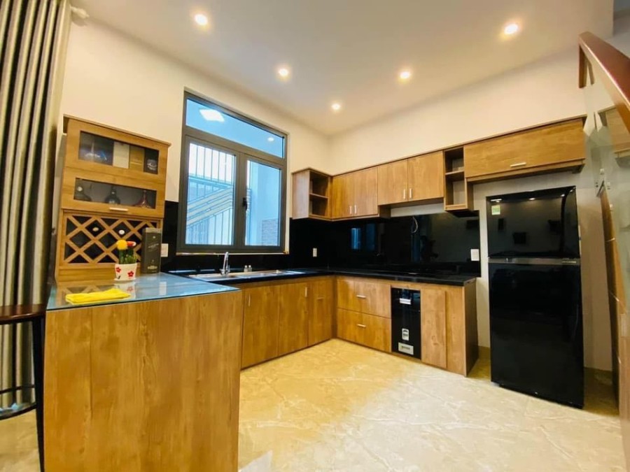 Bán Gấp nhà 3 tầng kiệt ô tô Nguyễn Phước Nguyên giá bán 3 tỷ liên hệ 0707862682